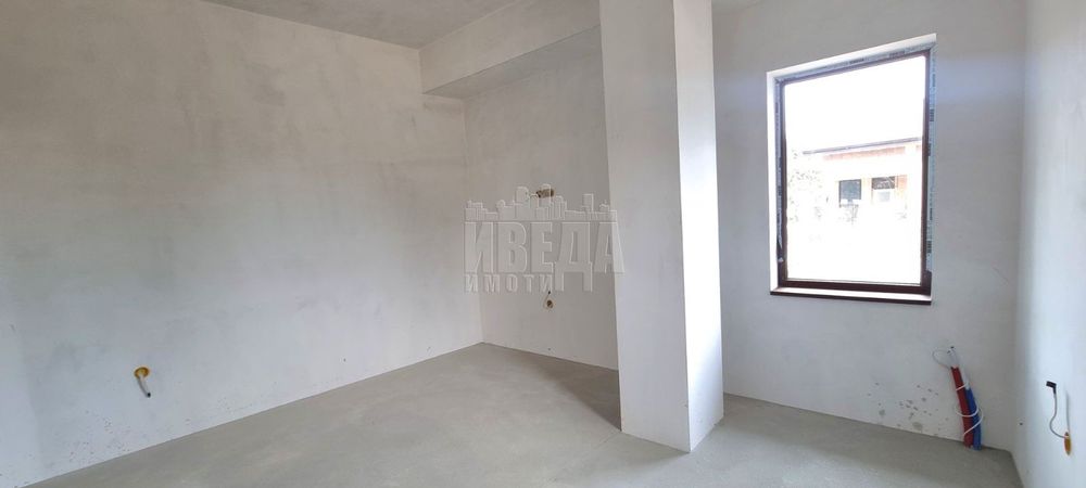 Продава се Къща в с. Здравец, Област Варна - 190 кв.м за 1132 €/кв.м - Снимка #12