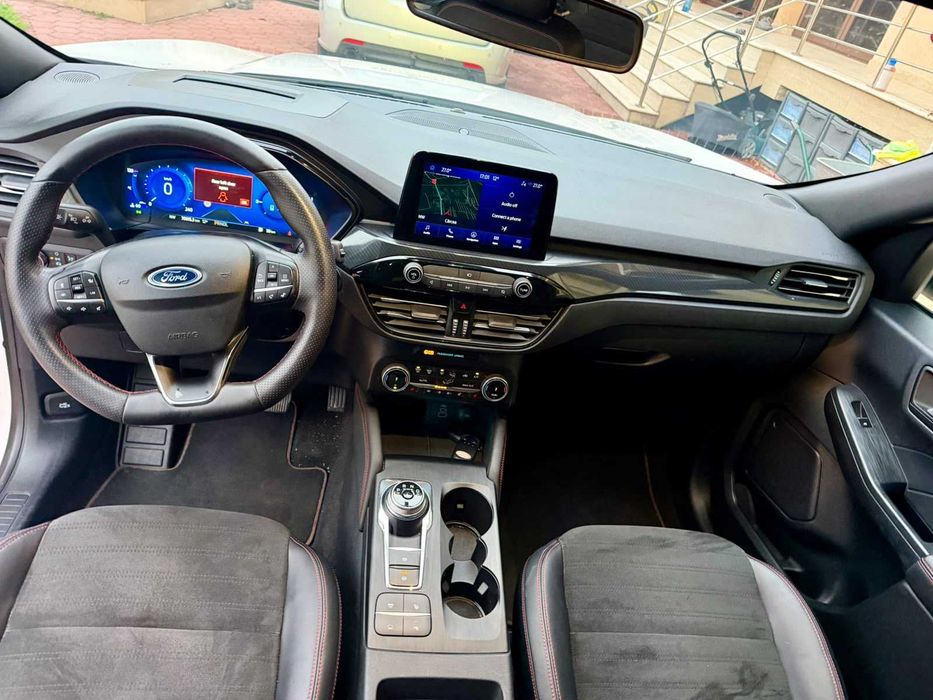 Ford KUGA 2.5 Duratec FHEV 190CP ST-LINE X,CVT AWD