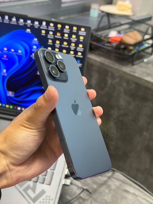 Iphone 15 pro Max 256 g