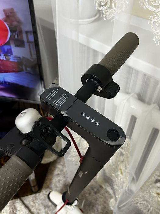 Электросамокат, Xiaomi Mi Original.