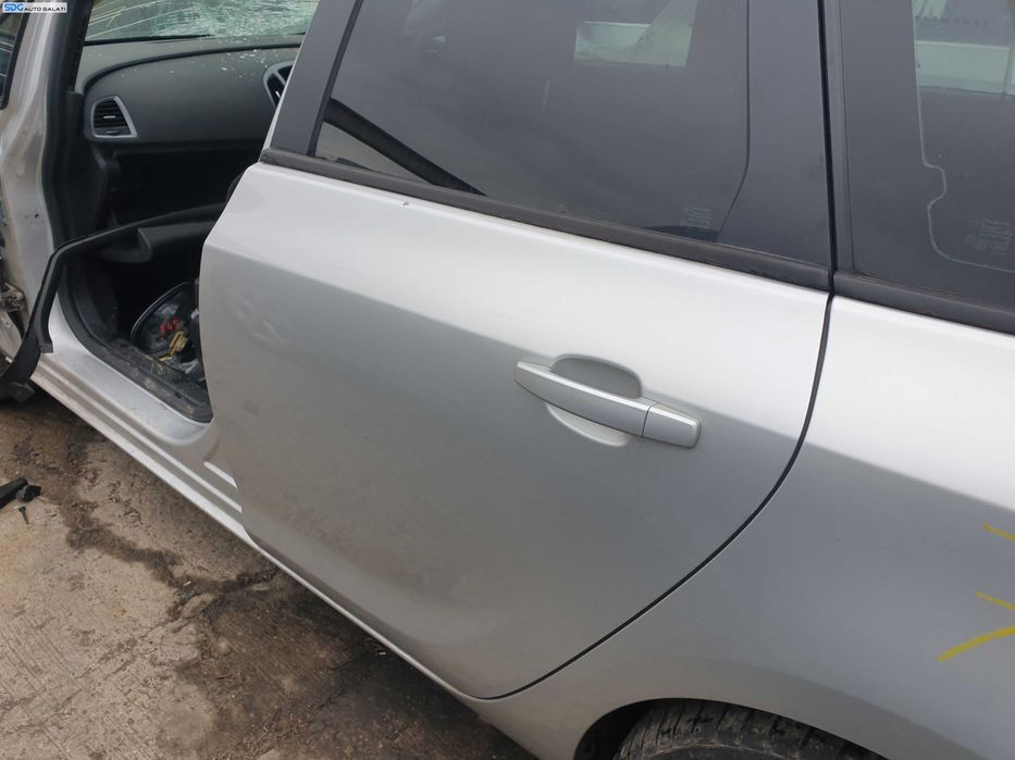 Usa Usi Portiera Portiere Stanga Spate Dezechipata Opel Astra J Break Combi 2009 - 2016 Culoare Z176 [K4106]