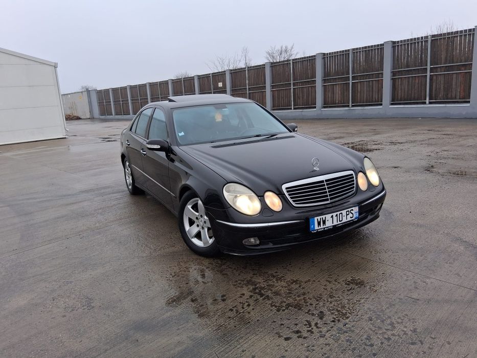 Vând mașină  Mercedes Benz