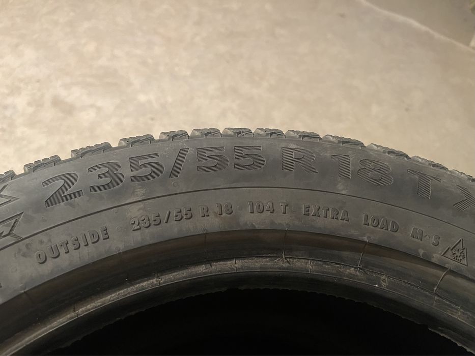 Продам зимняю резину 235/55/R18 Continental