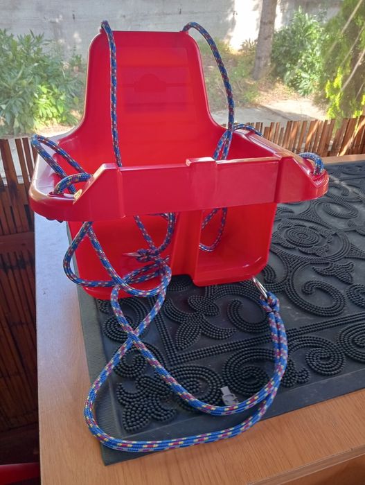 Pat de copii 160x80 cu saltea+ cadou hinta copii