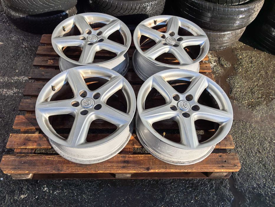 17 цола 5 х 114,3 мм ТОйота - Оригинал - 7 Инча / ЕТ 45