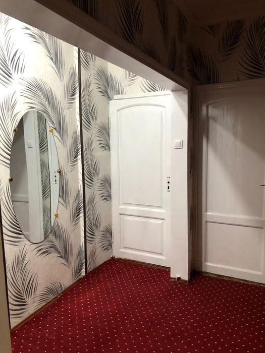 Самому городе 4 комнатная квартира