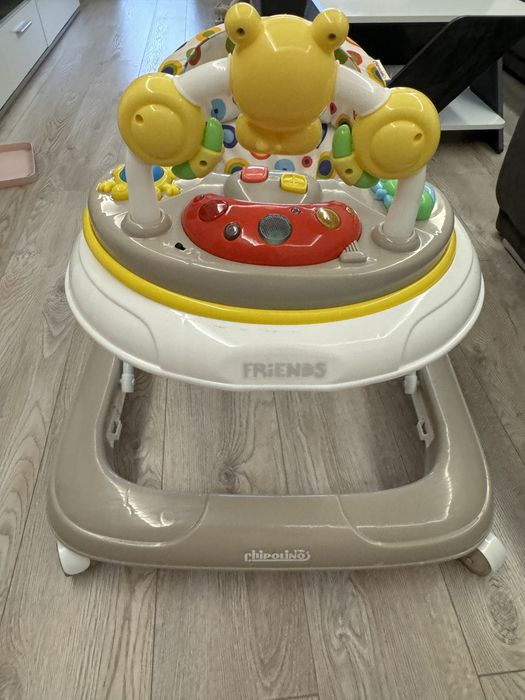 Проходилка 4 В 1 Chipolino