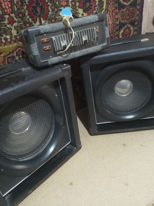Продам усилитель стерео с колонками