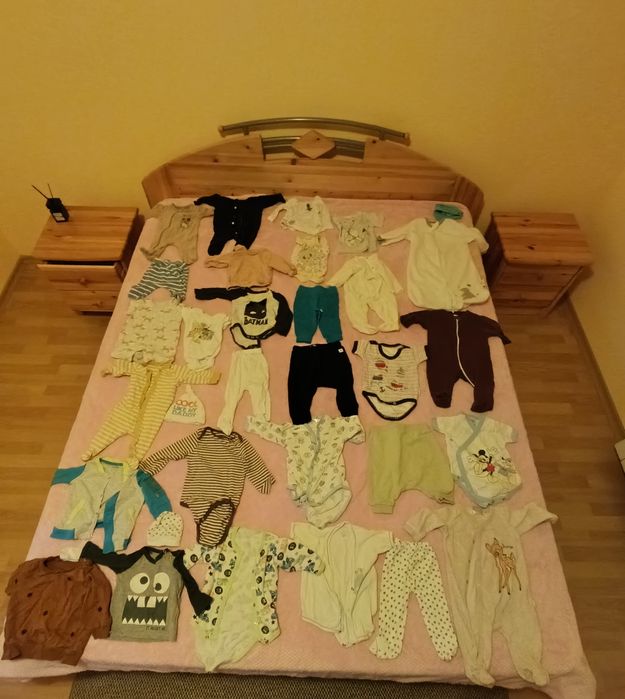 Сет бебешки дрехи