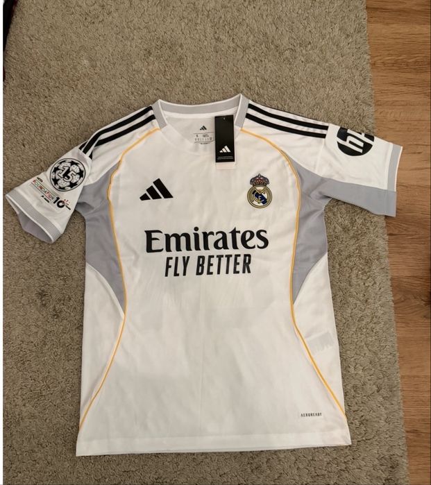 Tricou Huijsen real
