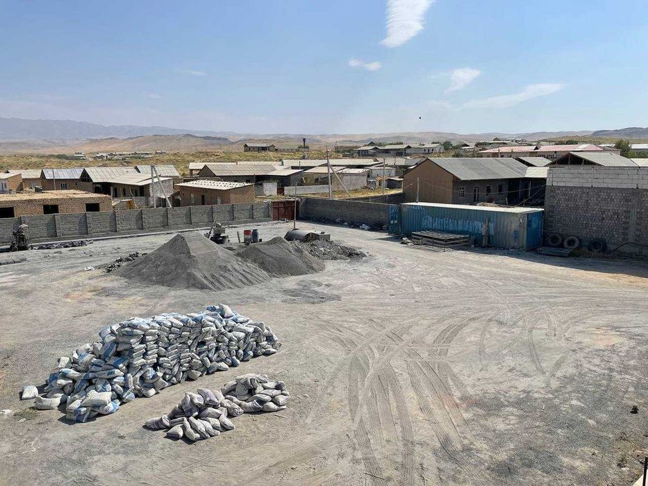 Жиззах Ситида нотурар жой сотилади (М39 трасса)