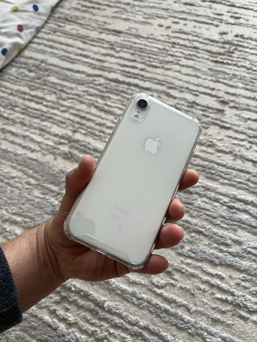 IPhone XR в оригинале