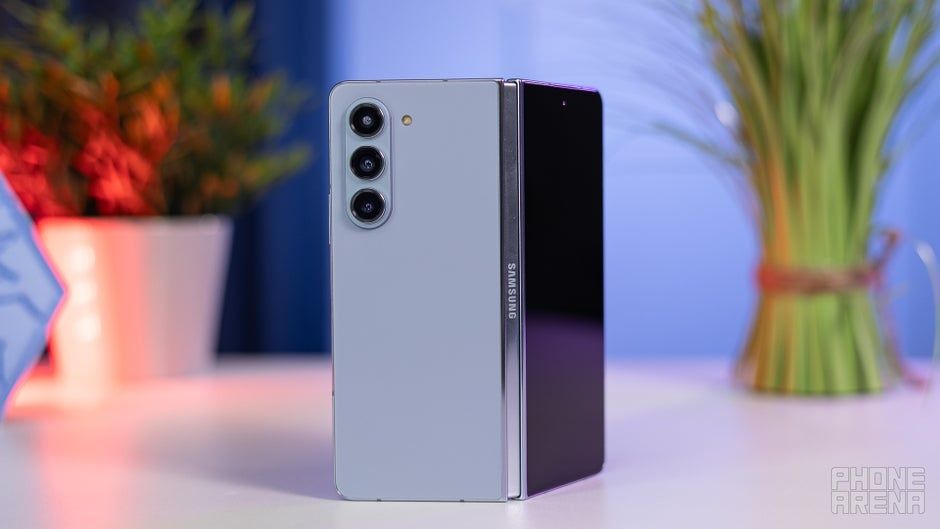 Samsung z fold 5 512gb Сатылады состояние четкий