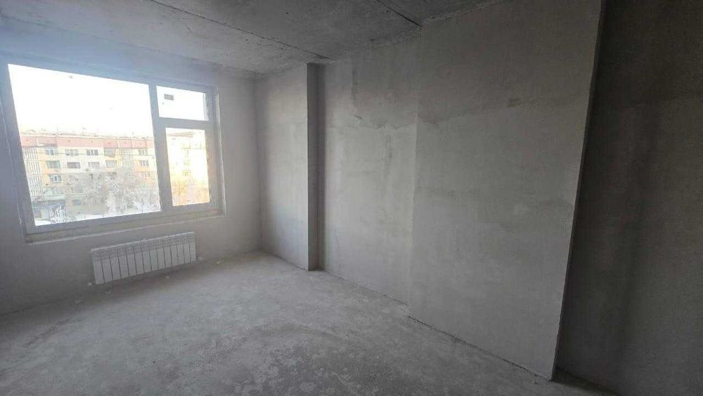 Продам 1 комнатную ЖК Ривьера