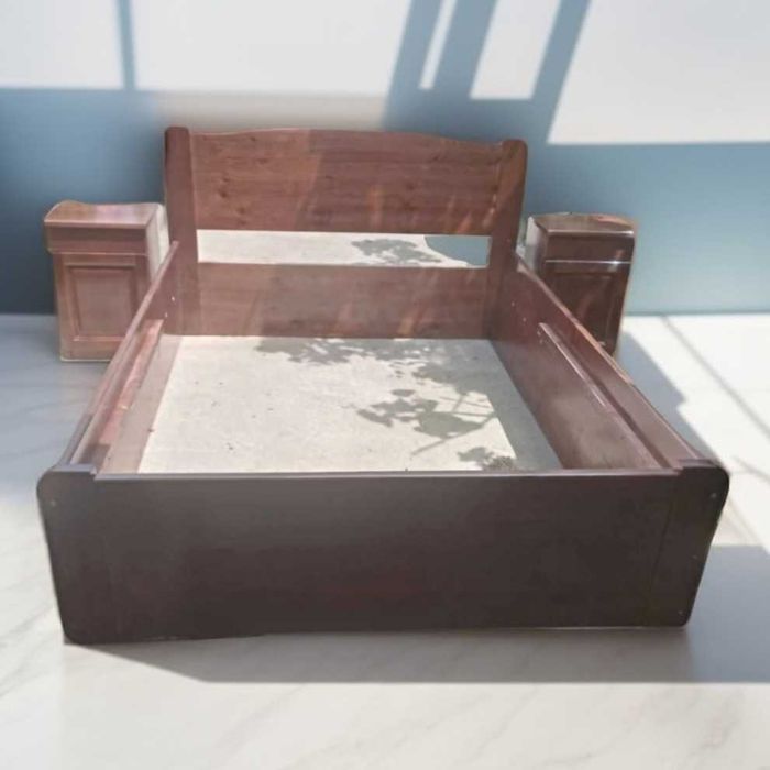 Мебели от масив по поръчка