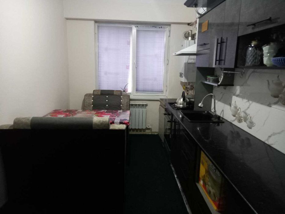 Андижон ш, қўшариқ 4 уй
7 этажли дўм, 1 этаж, 3 хона 74 кв сотилади