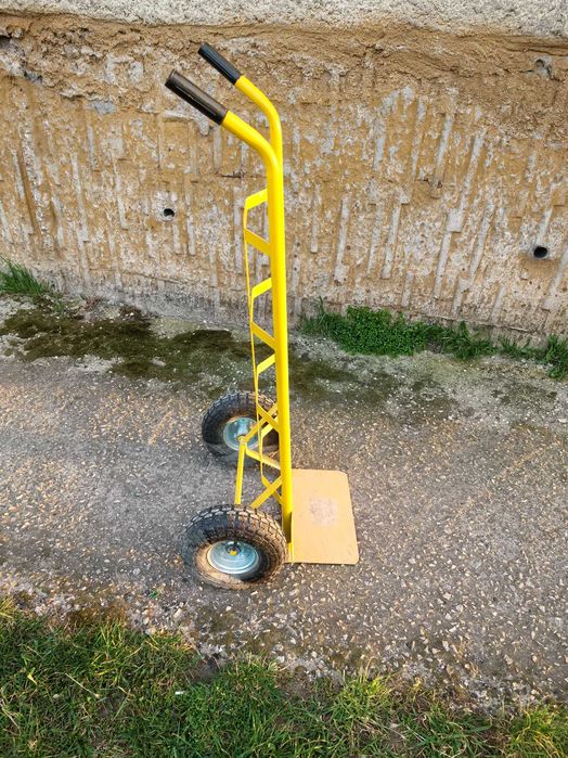 Товарна количка до 200 кг