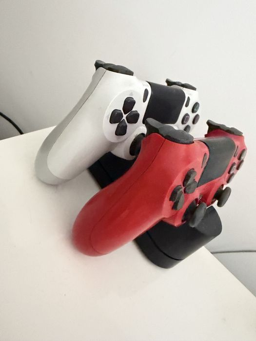 PS 4 PRO 1 TB Alb