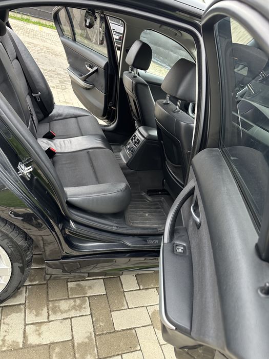 Vand BMW 320d e90 163 cai 2005