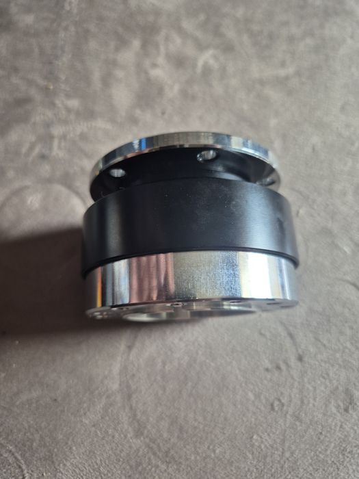 Quick Release за спортен волан