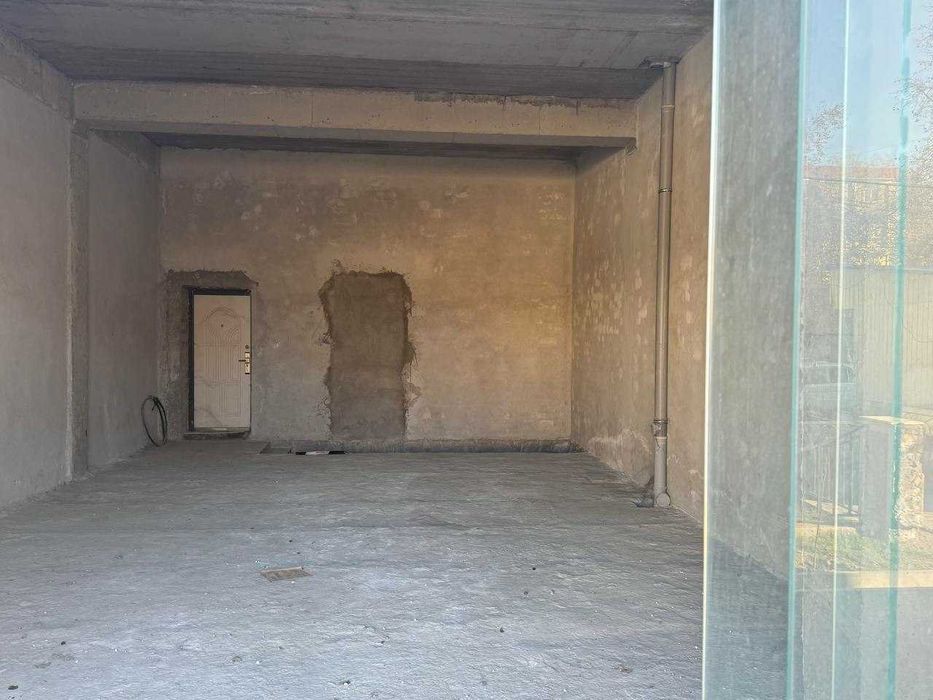 Сергели1.Бекат5.Продам под бизнес 150кв.м. на 1этаже 7эт.  новостройки