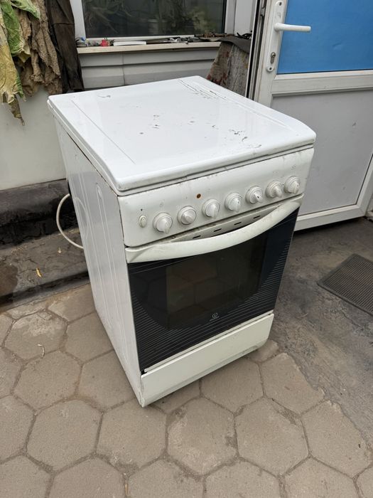 Газовая плита рабочая