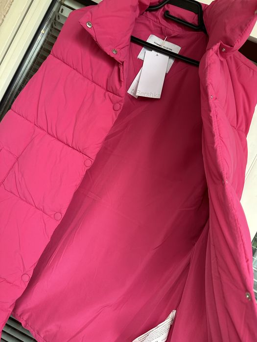 Bershka- ново, дълго елече