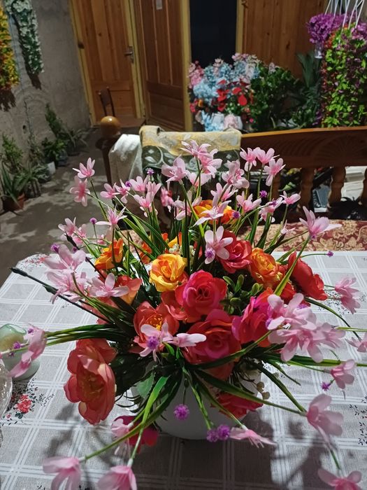 Суний гул ва гулдасталар