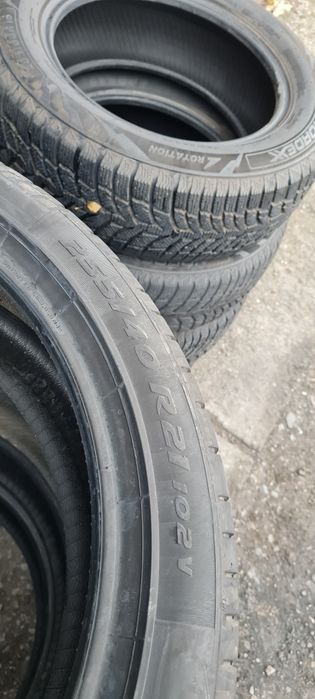 2 Cauciucuri Pirelli 255 40 R 21  de vara . Dot 2018
