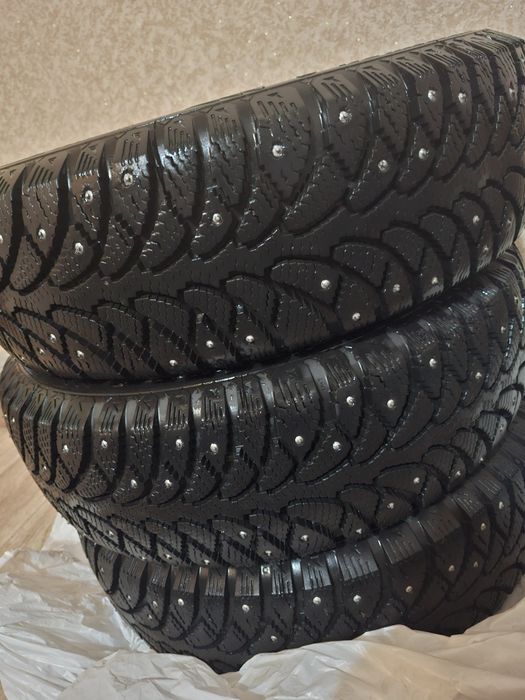 Зимние шины 175/65 R14