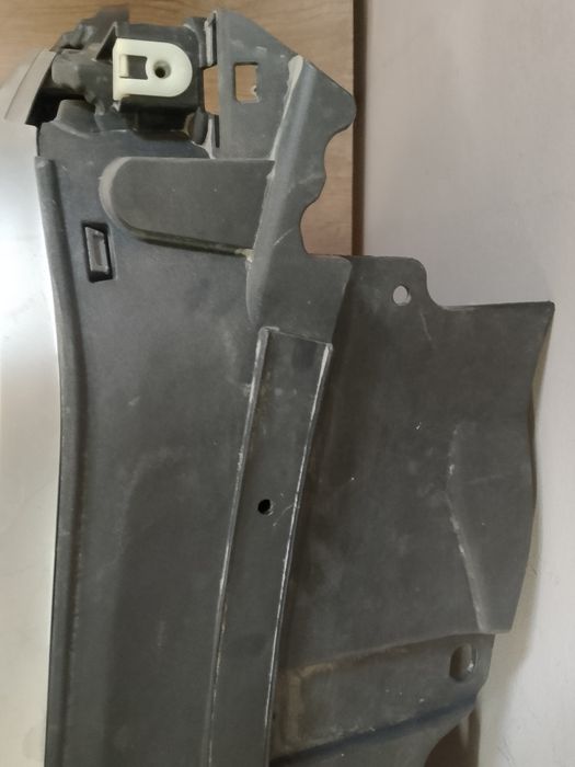 BMW X6 G06 решетка и маска с жалуци