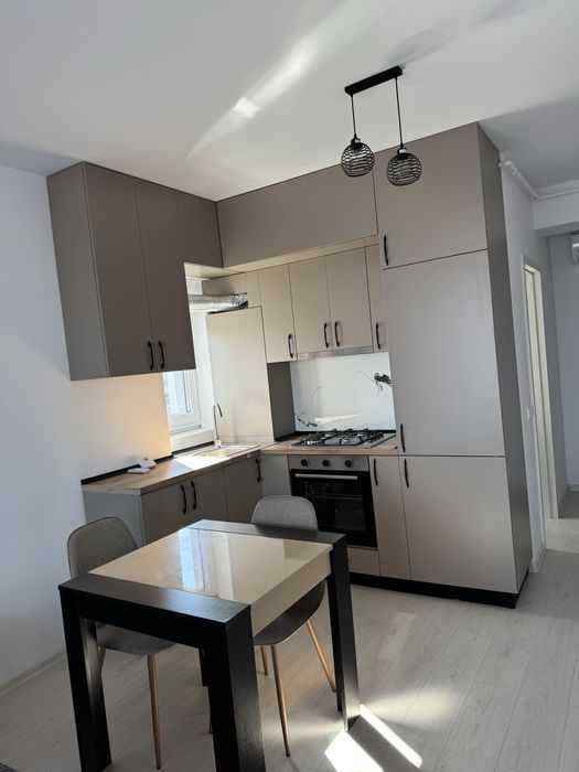 Inchiriz garsoniera Ajustorului Park Residence