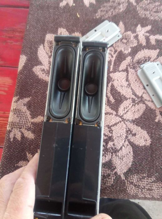 Продавам части от телевизор Самсунг49инча извит