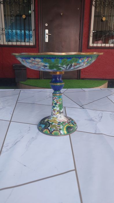 Продам старину вазу