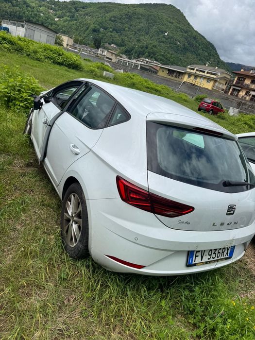 SEAT Leon 1.6TDI DSG 116к.с НА ЧАСТИ, Сеат