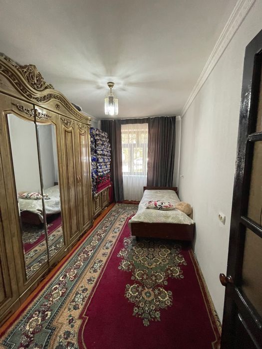 Уй сотилади СРОЧНО