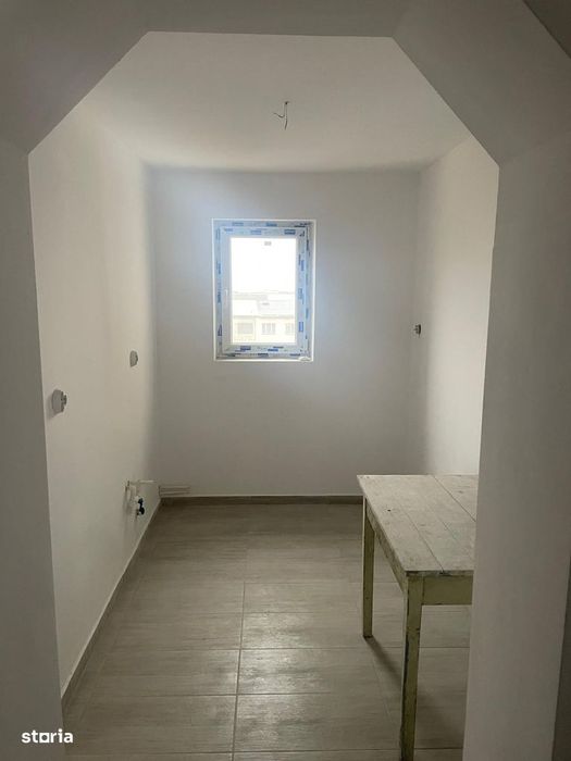 De vanzare apatament 2 camere, zona V-uri