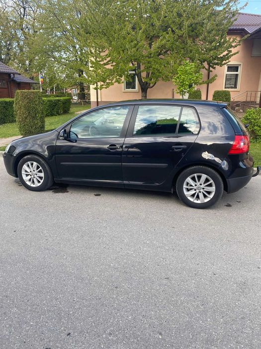 VOLKSWAGEN Golf 2004 — imagine 3
