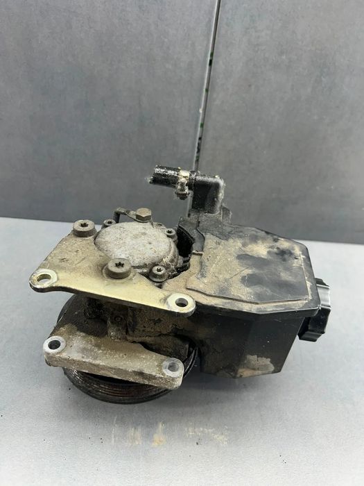 Pompa servodirectie mecanica 0024662901 Mercedes-Benz E-Class 1996