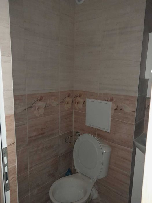 Продава се Двустаен апартамент в Търговище, Запад 2 - 59 кв.м за 1297 €/кв.м - Снимка #2