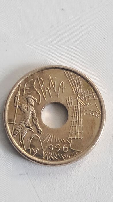 Продам Монеты разн