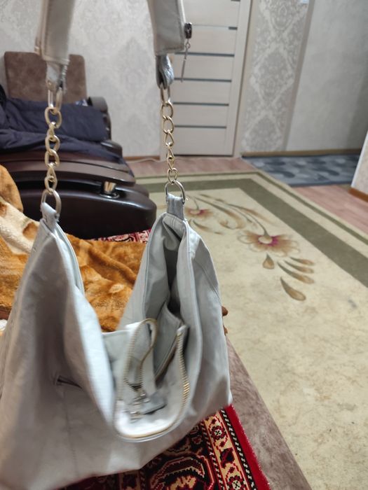 Продам сумку натуральная кожа