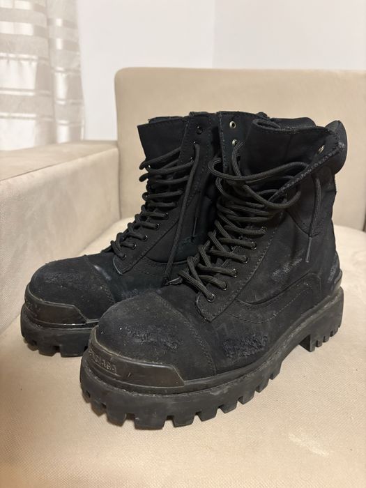 balenciaga strike combat boots
