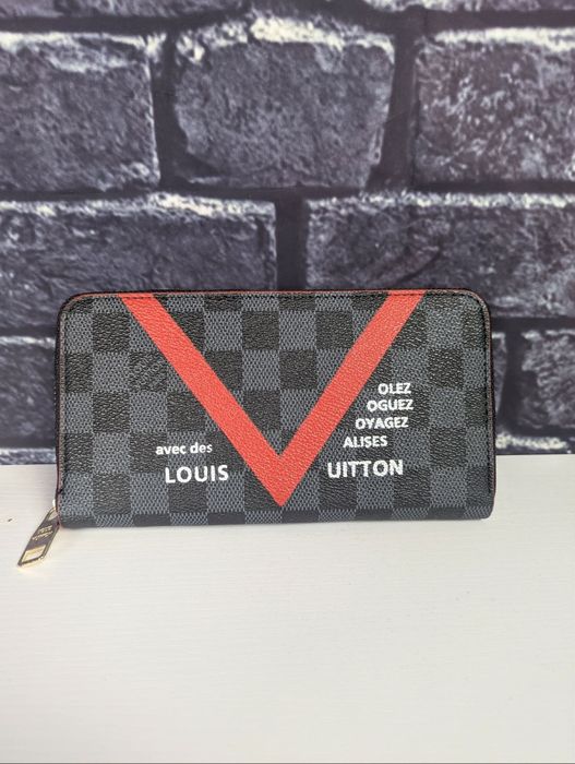 Luis Vuitton портмоне