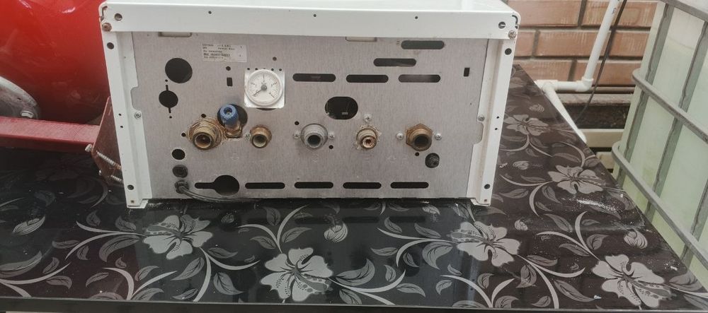 Продаётся двухконтурный котёл