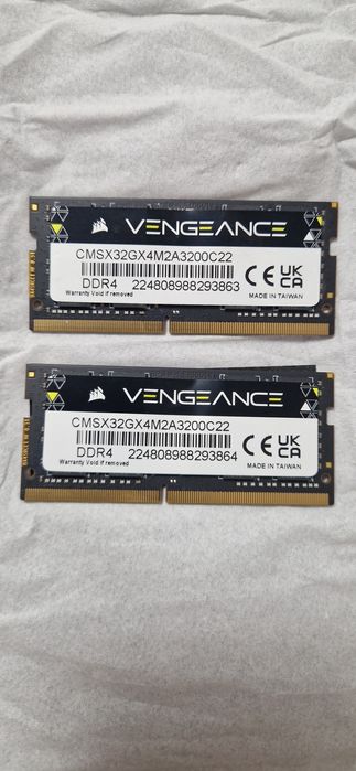 Memorie laptop  corsair ddr4 32 gb vengeance