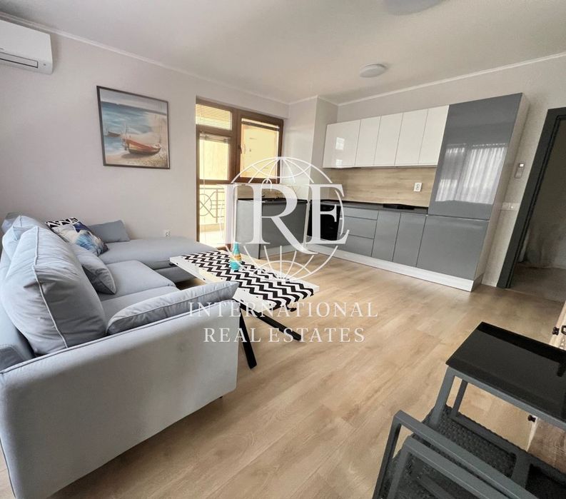 Продава се Двустаен апартамент в Балчик - 72 кв.м за 461 €/кв.м - Снимка #1