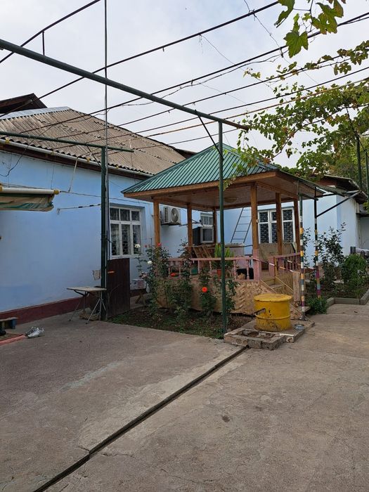 Дом продаеться г.Сарыағаш ул.Архабаев 8/1