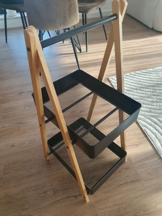 Vand etajera super oferta !¹