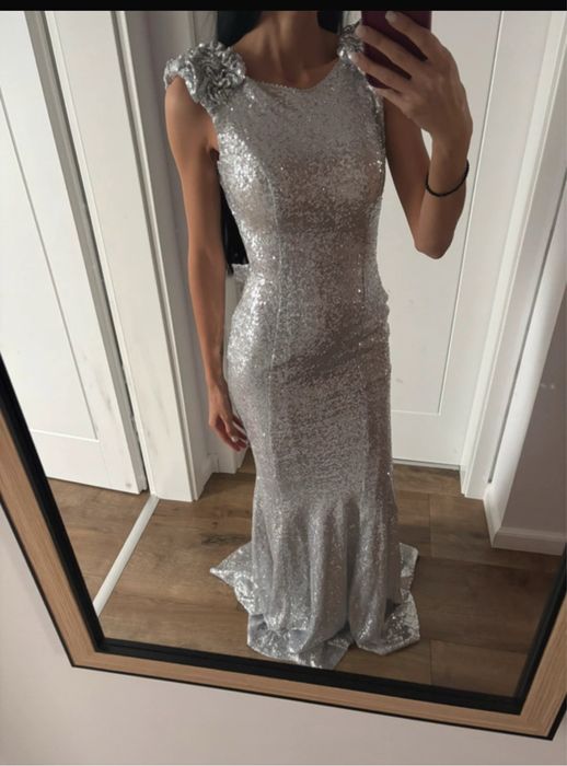 Rochie eleganta din paiete